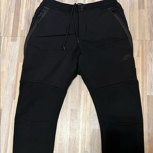 Nike tech fleece pants